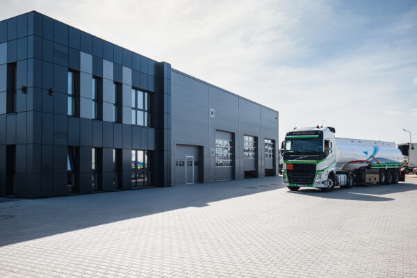 Polmet zbudował serwis Gaber Truck_2
